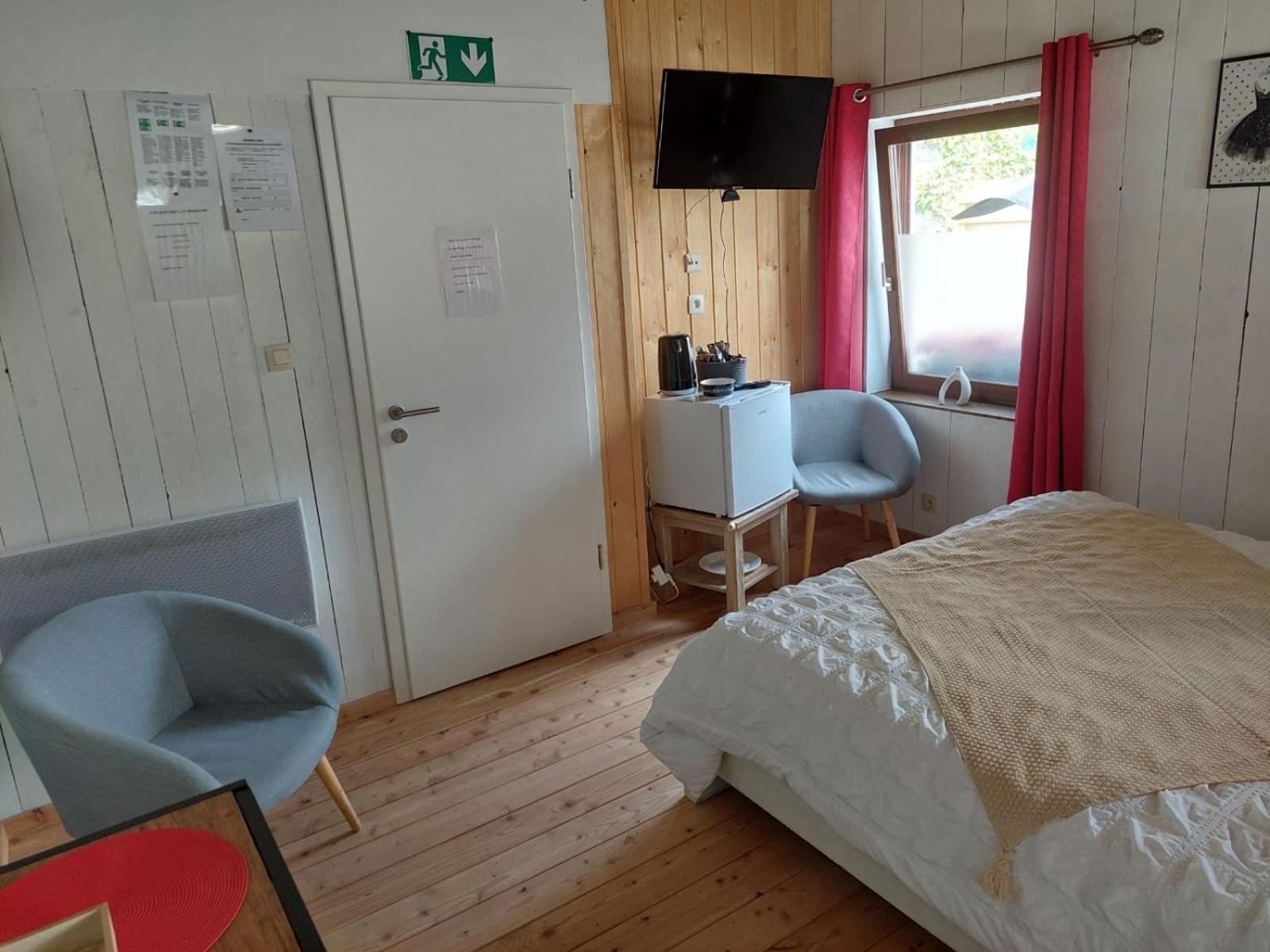 马尔梅迪La Petite Suisse住宿加早餐旅馆 外观 照片